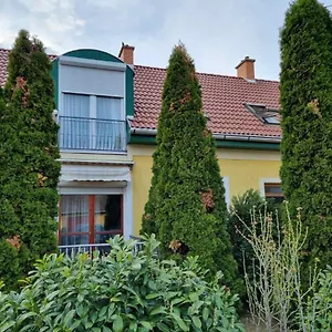 Körteszirom Apartman